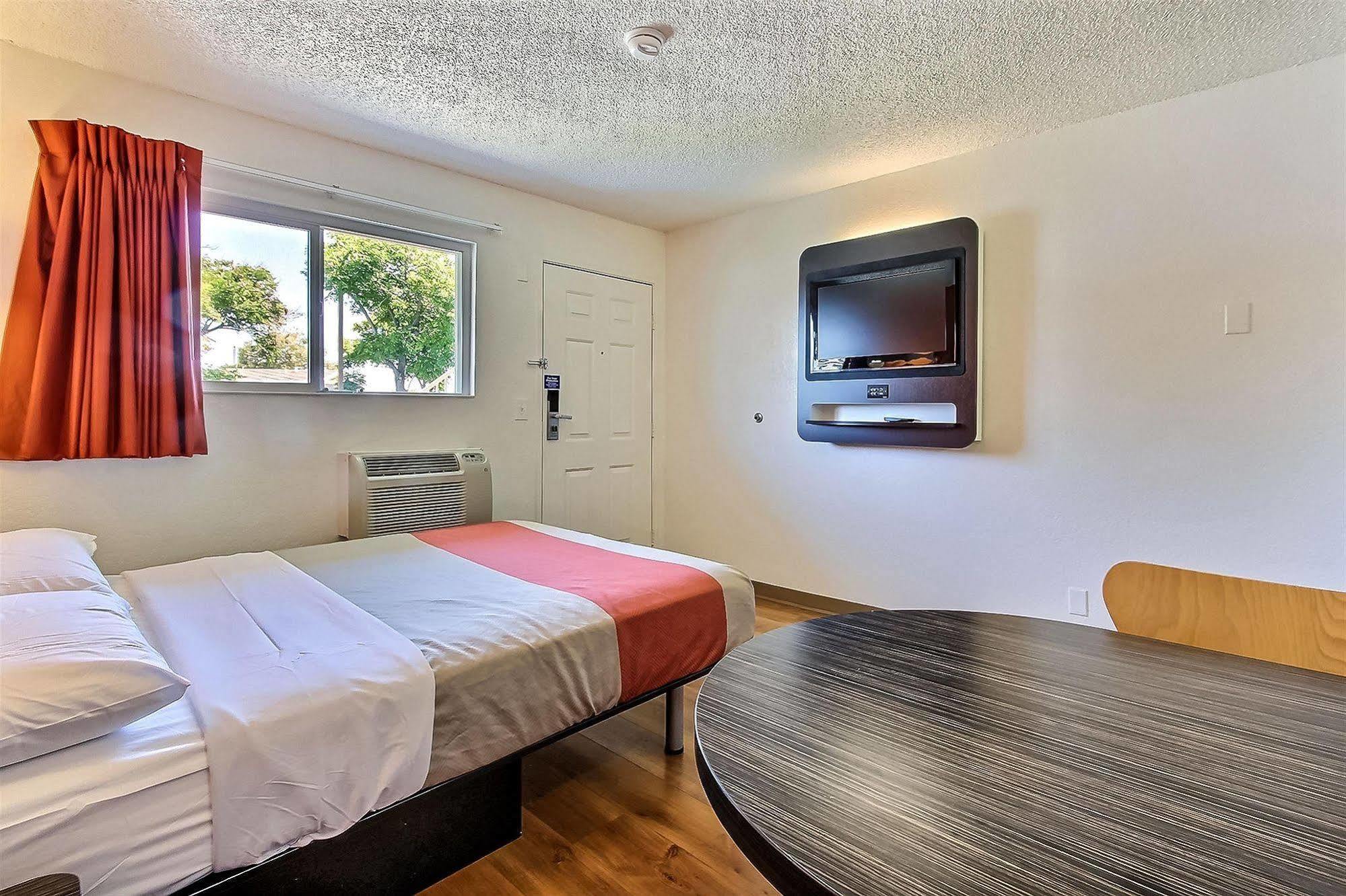 Motel 6-San Jose, Ca - Airport ภายนอก รูปภาพ